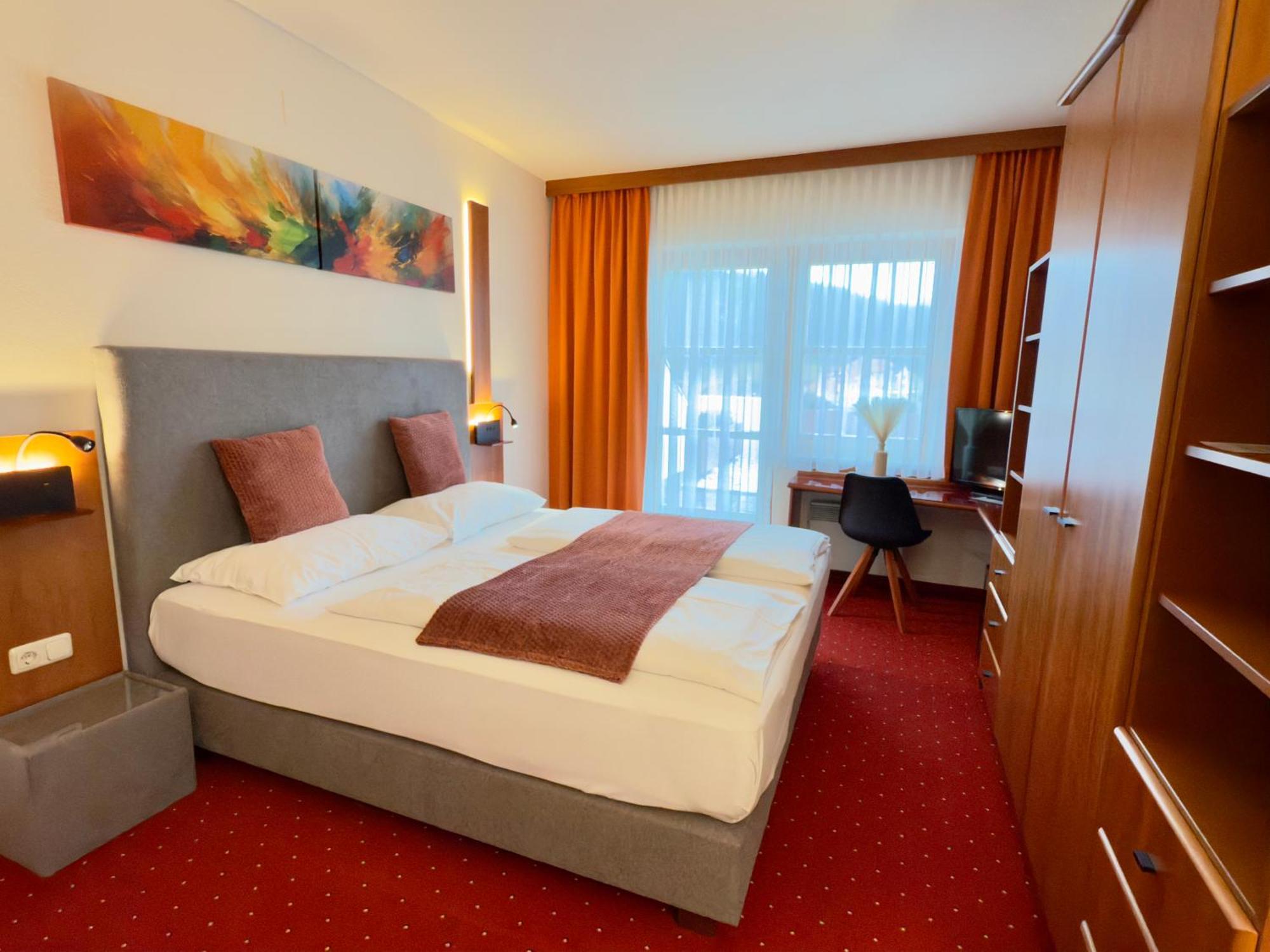 Vitalhotel Krainz Лойперсдорф-бай-Фюрстенфельд Экстерьер фото