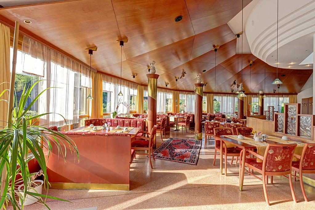 Vitalhotel Krainz Лойперсдорф-бай-Фюрстенфельд Экстерьер фото
